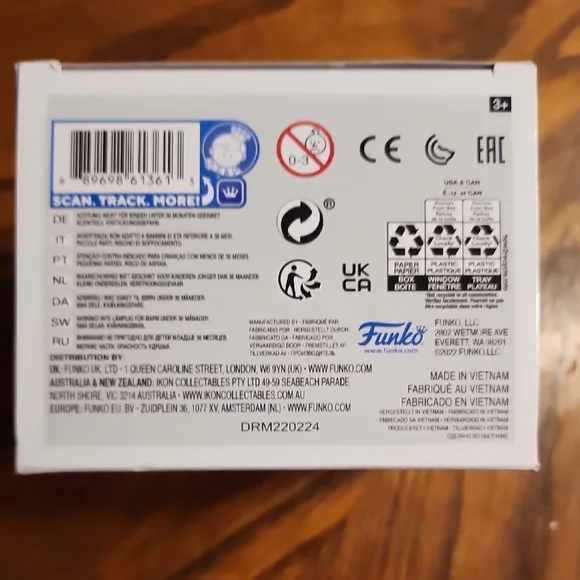 Jujutsu Kaisen Nobara Kugisaki with Blue Outfit #1113 Funko - Picture 6 of 7